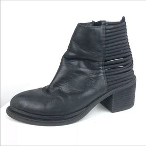 Jeffrey Campbell Booties Size 7 Lowell Boots
